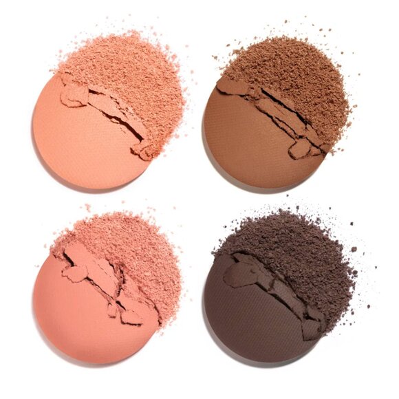 Chanel Quad Eyeshadow palette - Picture 2 of 5